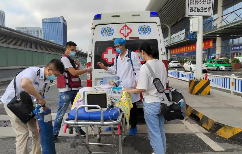 宜川县救护车出租公司